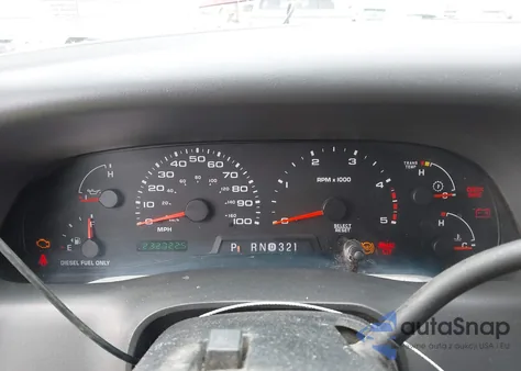 2004 Ford F-350 Lariat/Xl/Xlt z USA, uszkodzony, nr VIN 1FTSW31P04EB77032